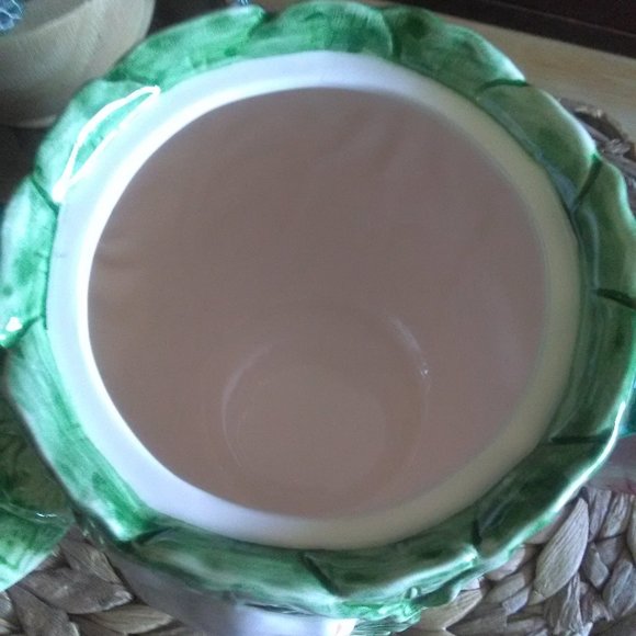 BUNNY LANE Vintage Bunny Teapot - Picture 5 of 16